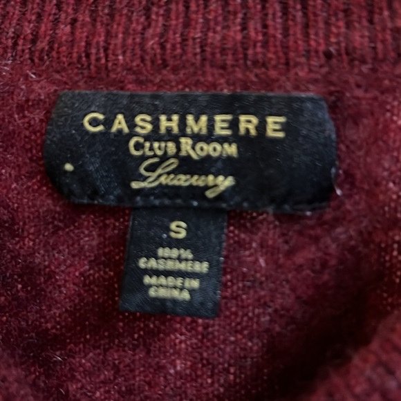 Cashmere Club Room Luxury 100% Cashmere V Neck sweater size Small - Picture 5 of 5